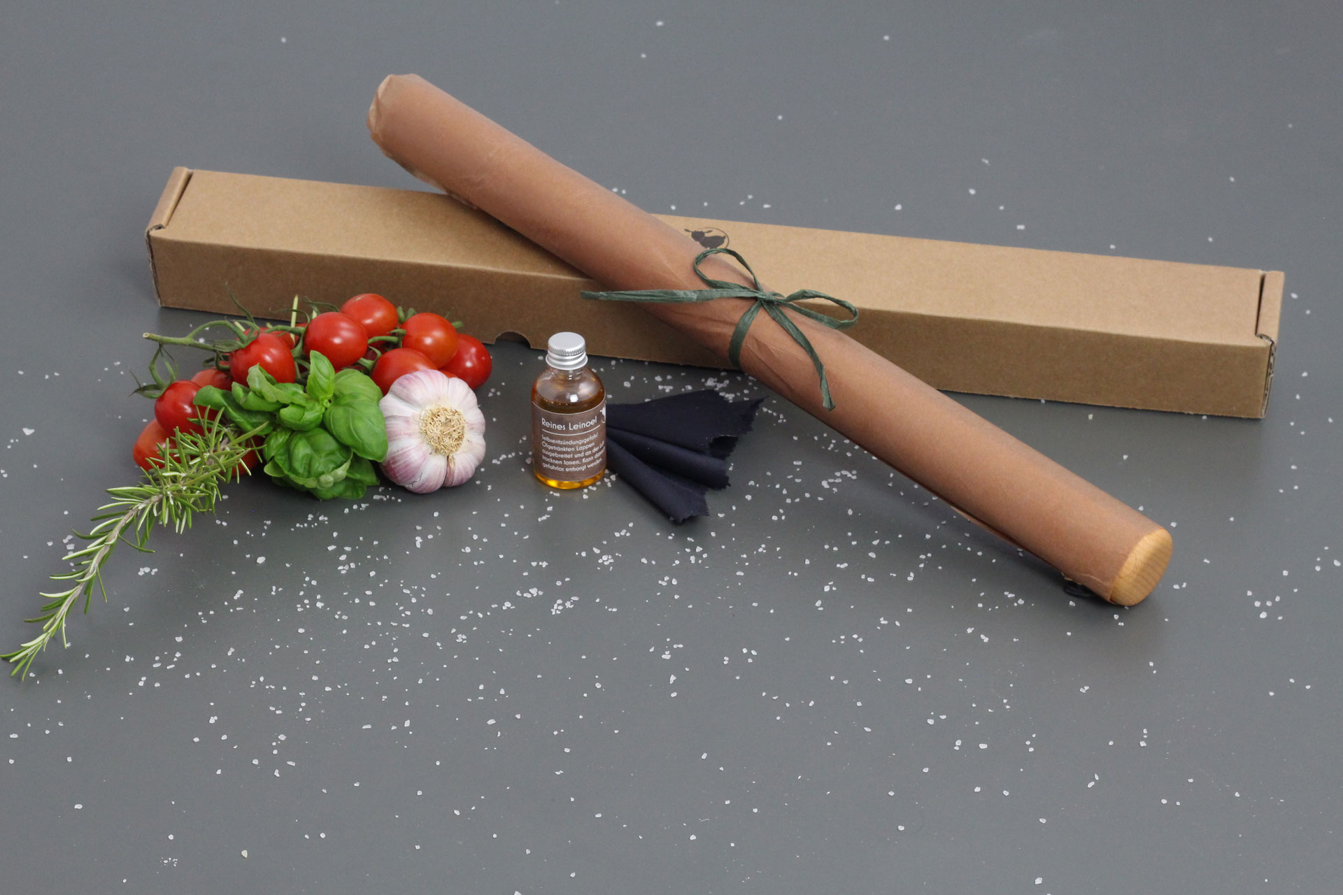 Wellholz-Verpackung mit Öl und Deko